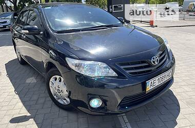 Седан Toyota Corolla 2012 в Днепре