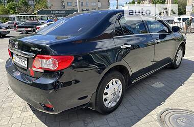 Седан Toyota Corolla 2012 в Днепре