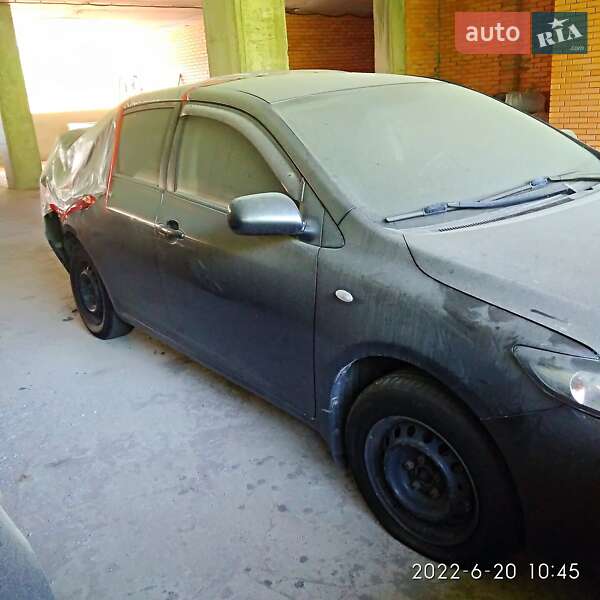 Седан Toyota Corolla 2008 в Украинке