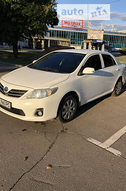 Седан Toyota Corolla 2011 в Кривом Роге