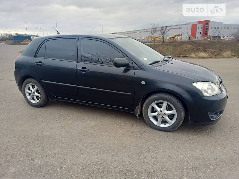 Хэтчбек Toyota Corolla 2004 в Одессе фото 2 Хэтчбек Toyota Corolla 2004 в Одессе