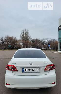 Седан Toyota Corolla 2013 в Николаеве
