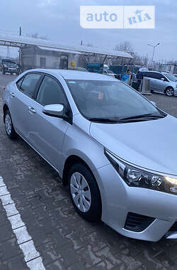 Седан Toyota Corolla 2013 в Кривом Роге