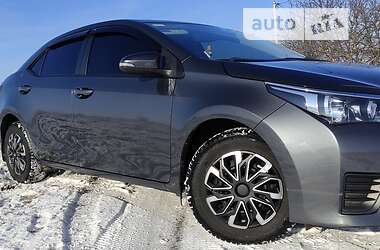 Седан Toyota Corolla 2013 в Кропивницком