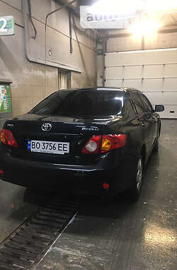 Седан Toyota Corolla 2007 в Тернополе