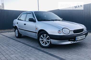 Седан Toyota Corolla 1998 в Одессе