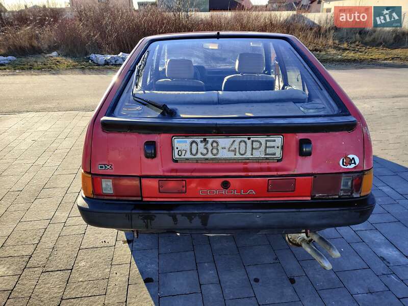 Лифтбек Toyota Corolla 1986 в Ужгороде