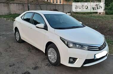 Седан Toyota Corolla 2015 в Одессе