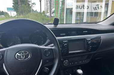 Седан Toyota Corolla 2016 в Буче