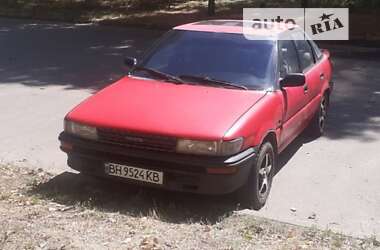 Ліфтбек Toyota Corolla 1990 в Одесі