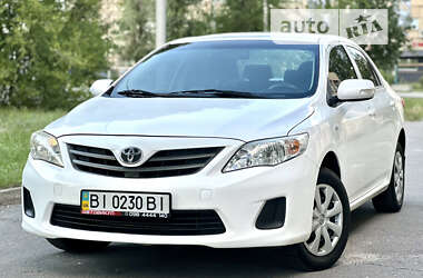 Седан Toyota Corolla 2010 в 