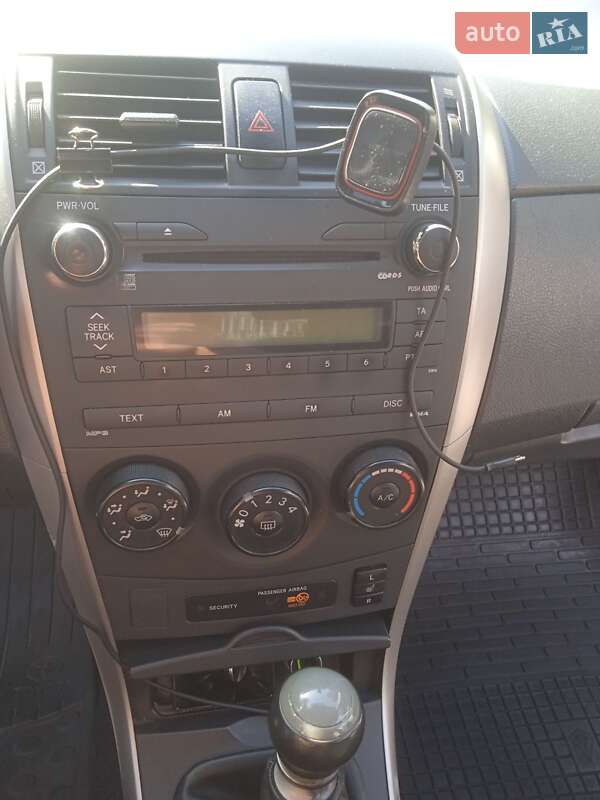 Седан Toyota Corolla 2009 в Киеве фото 5 Седан Toyota Corolla 2009 в Киеве