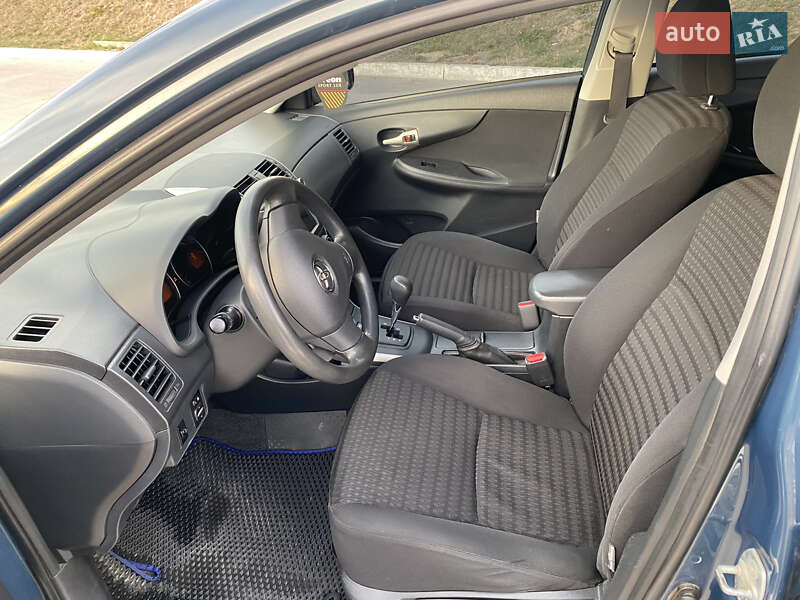 Седан Toyota Corolla 2008 в Вінниці