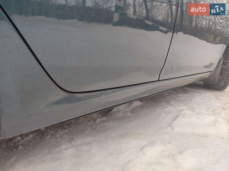 Седан Toyota Corolla 2007 в Корюківці