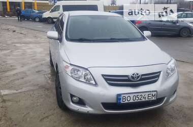 Седан Toyota Corolla 2008 в Львове