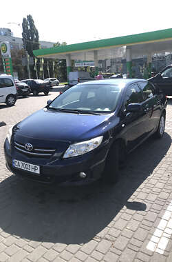 Седан Toyota Corolla 2008 в Киеве