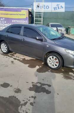 Седан Toyota Corolla 2008 в Шостці