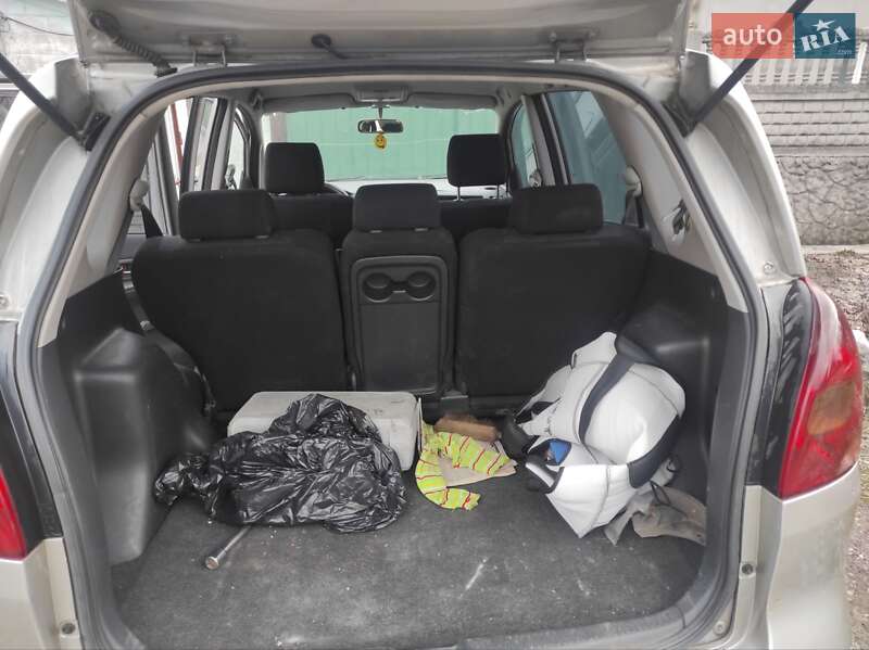 Універсал Toyota Corolla 2002 в Кам'янському