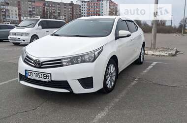 Седан Toyota Corolla 2016 в Чернигове