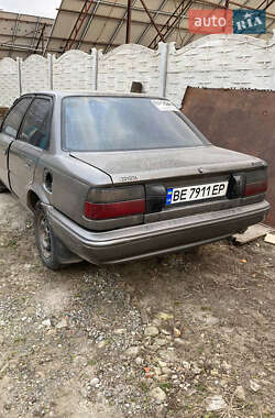 Седан Toyota Corolla 1988 в Первомайську