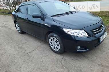 Седан Toyota Corolla 2010 в Житомире