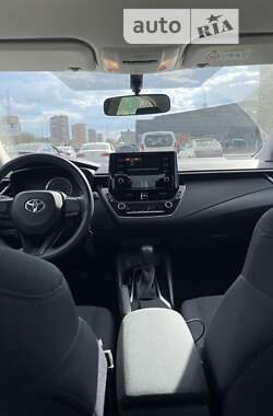 Седан Toyota Corolla 2019 в Харькове