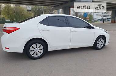 Седан Toyota Corolla 2018 в Киеве