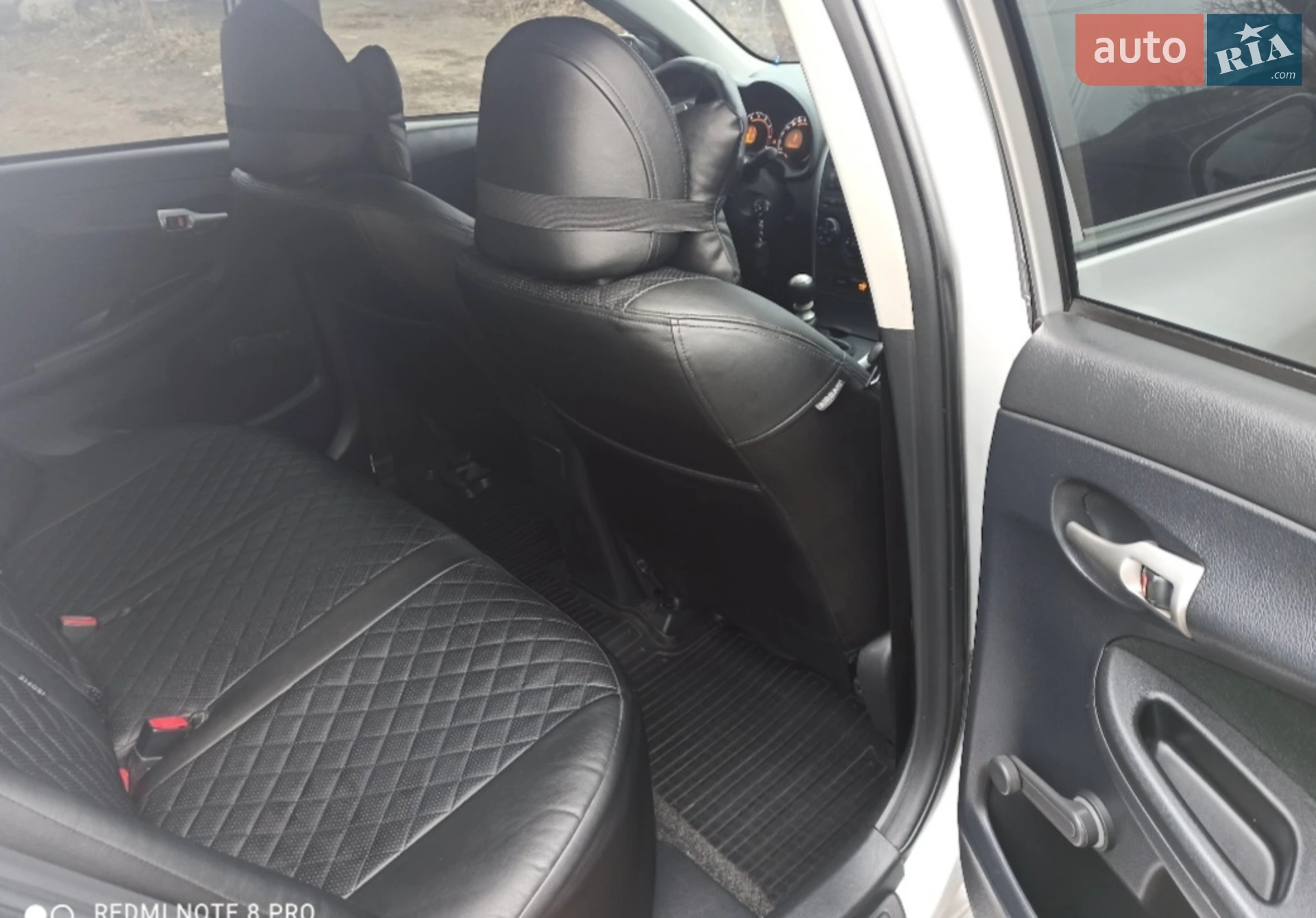 2010 Toyota Corolla - мініатюра 7