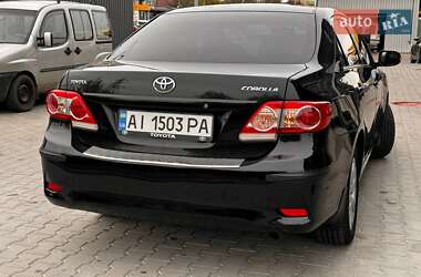 Седан Toyota Corolla 2011 в Киеве