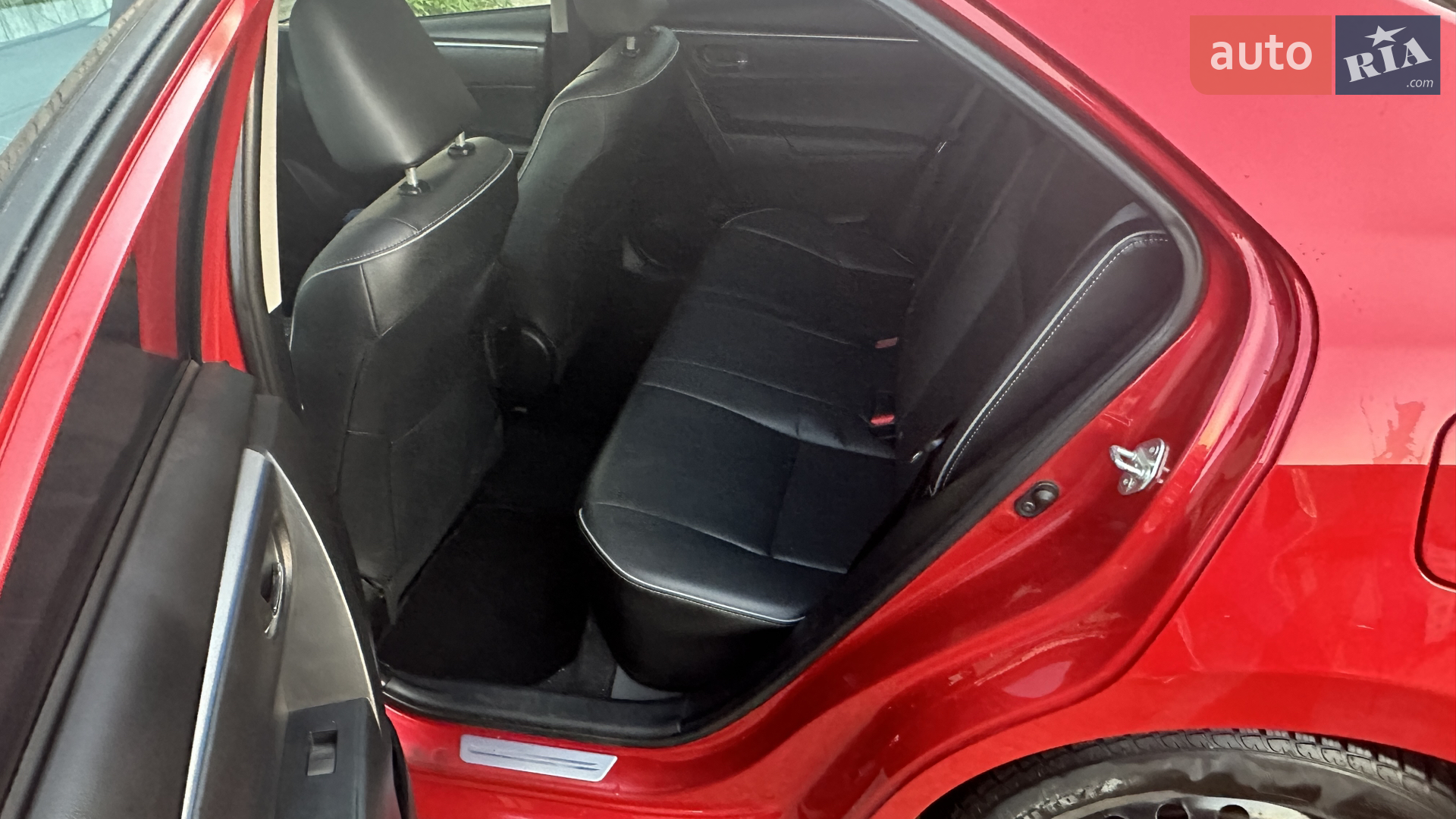 2014 Toyota Corolla - мініатюра 2