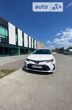 Седан Toyota Corolla 2019 в Хмельницькому