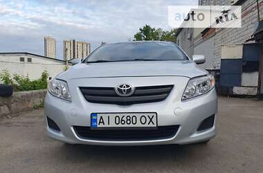 Седан Toyota Corolla 2007 в Киеве