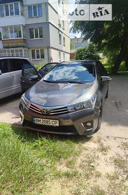 Седан Toyota Corolla 2013 в Сумах