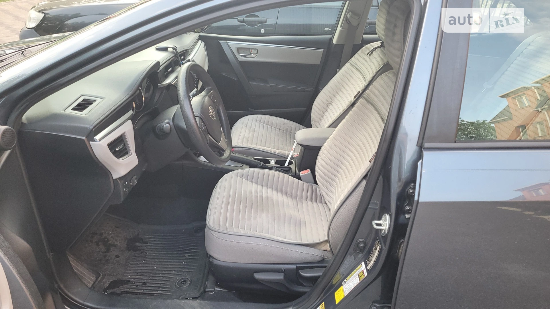 2014 Toyota Corolla - мініатюра 27