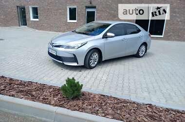 Седан Toyota Corolla 2018 в Бориславе