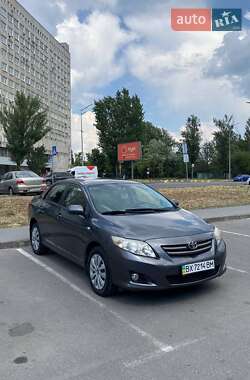 Седан Toyota Corolla 2008 в Киеве