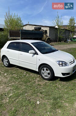 Хетчбек Toyota Corolla 2006 в Тячеві