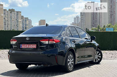 Седан Toyota Corolla 2020 в Києві