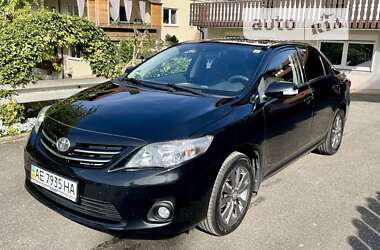 Седан Toyota Corolla 2011 в Дніпрі