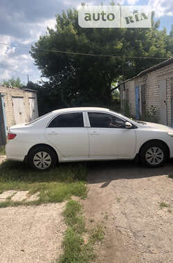 Седан Toyota Corolla 2011 в  фото 7 Седан Toyota Corolla 2011 в