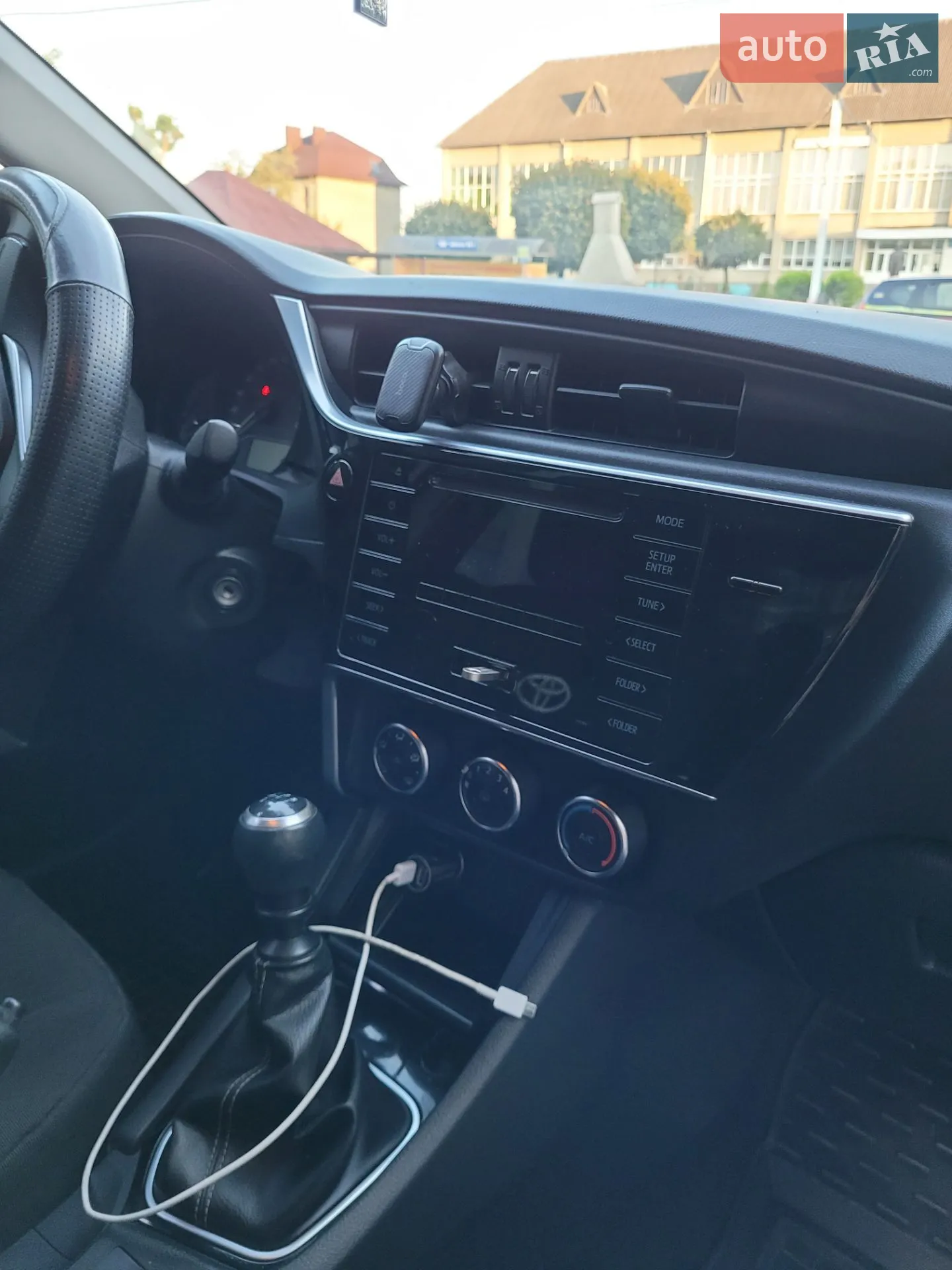 2017 Toyota Corolla - мініатюра 13