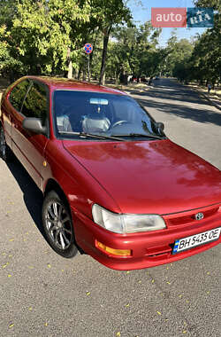 Хэтчбек Toyota Corolla 1996 в 