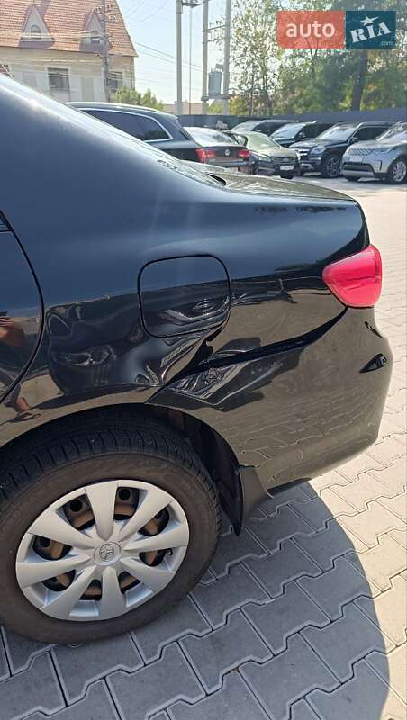 Седан Toyota Corolla 2010 в Одесі