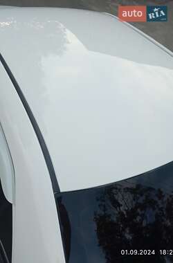 Седан Toyota Corolla 2010 в 