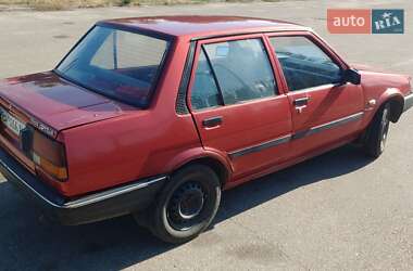 Седан Toyota Corolla 1987 в 