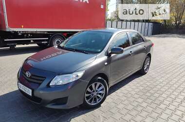 Седан Toyota Corolla 2008 в Києві