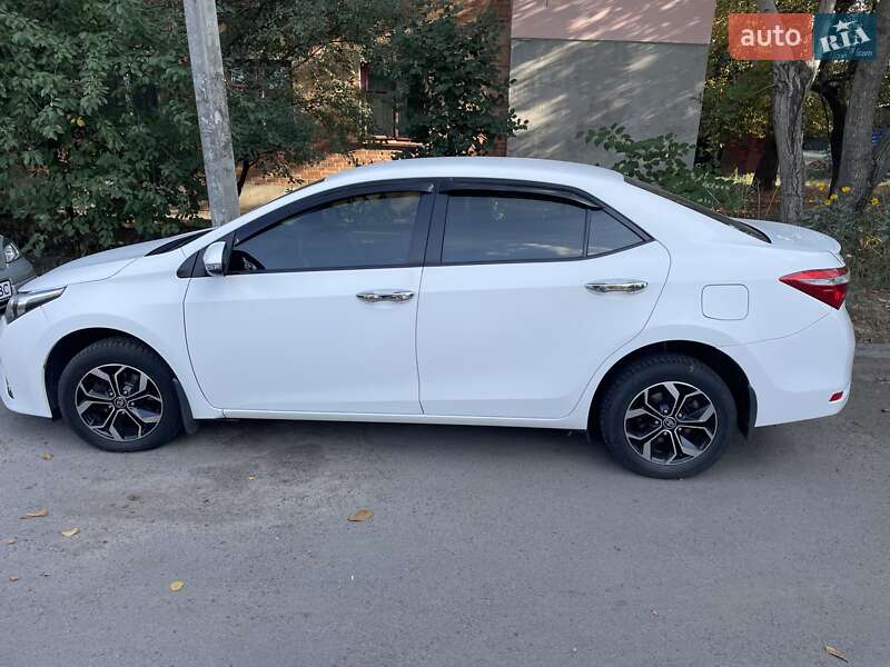 Toyota Corolla 2014