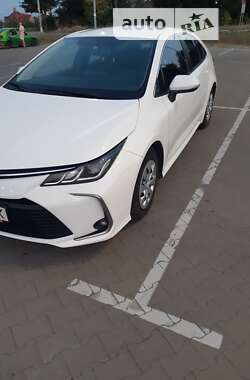 Седан Toyota Corolla 2019 в Києві