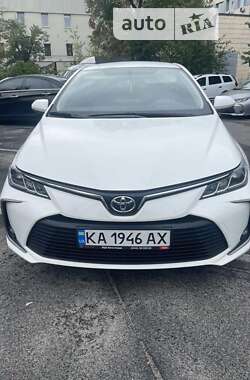 Седан Toyota Corolla 2020 в Києві