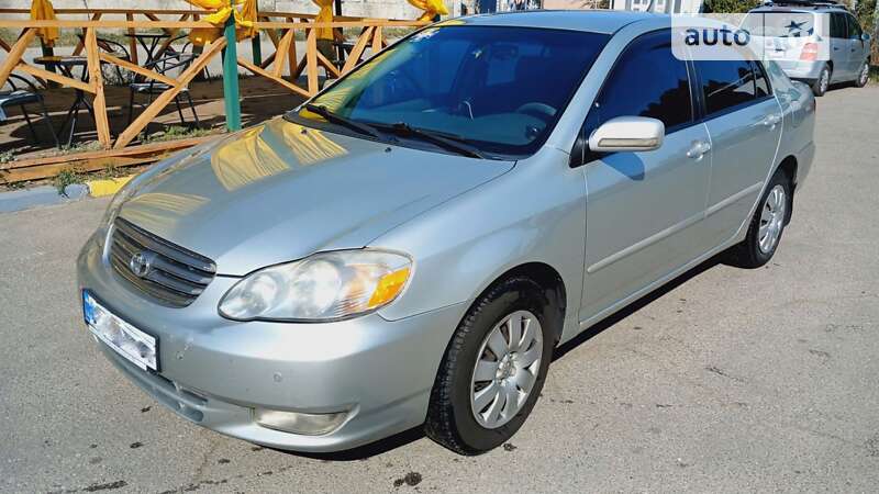 Седан Toyota Corolla 2003 в 